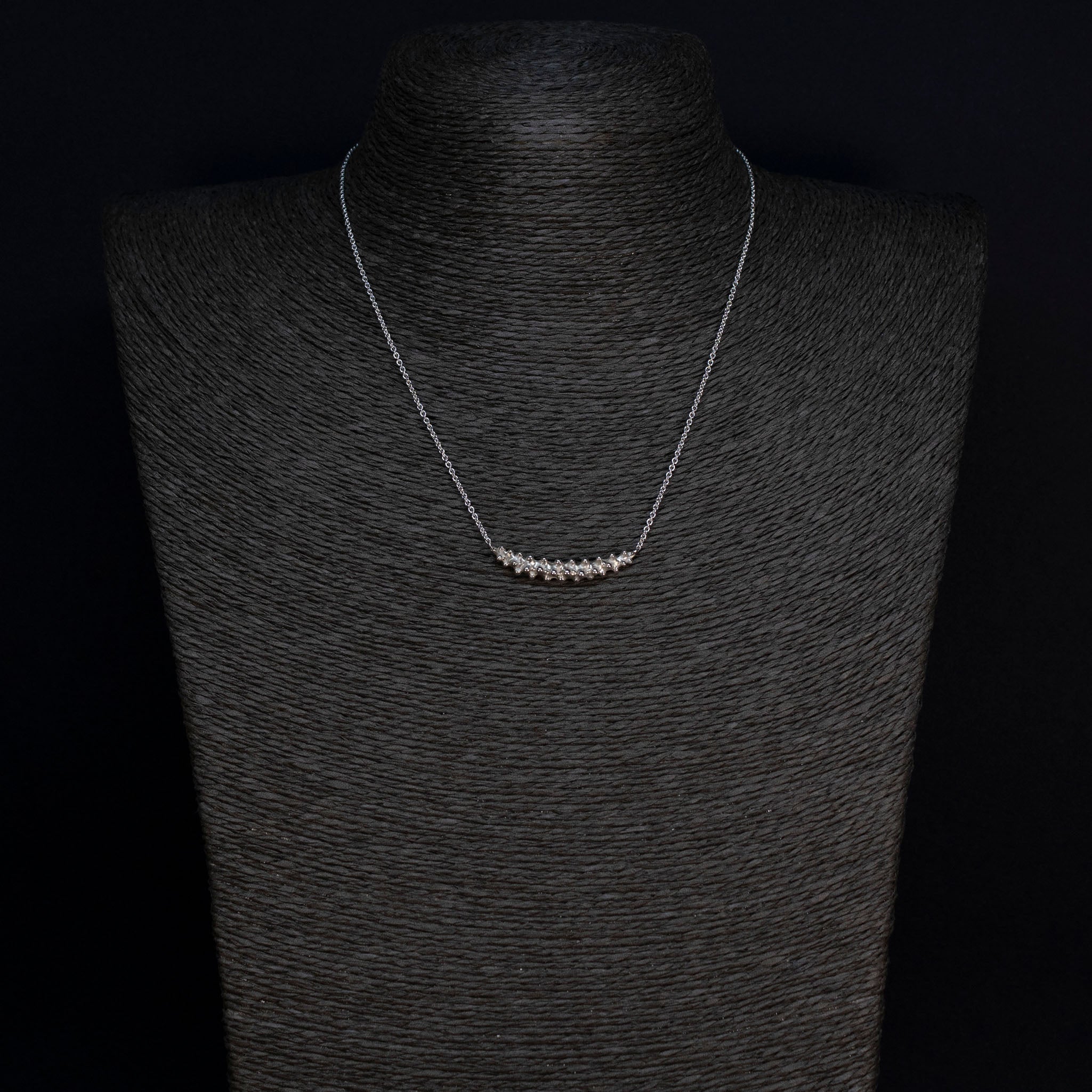 COLLANA MEZZALUNA MEDIA ANEMONIA