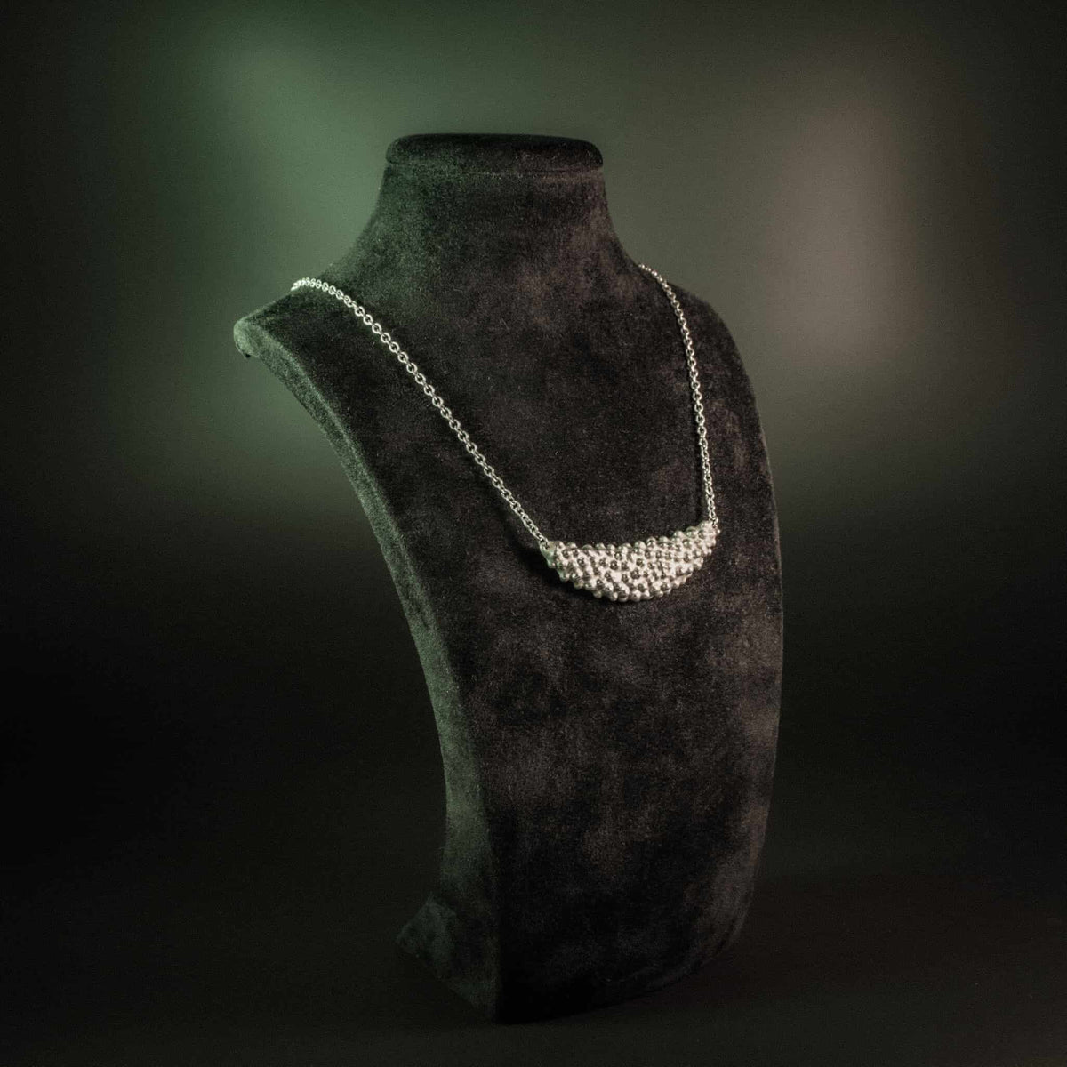 Collana mezzaluna XL Anemonia | n.02
