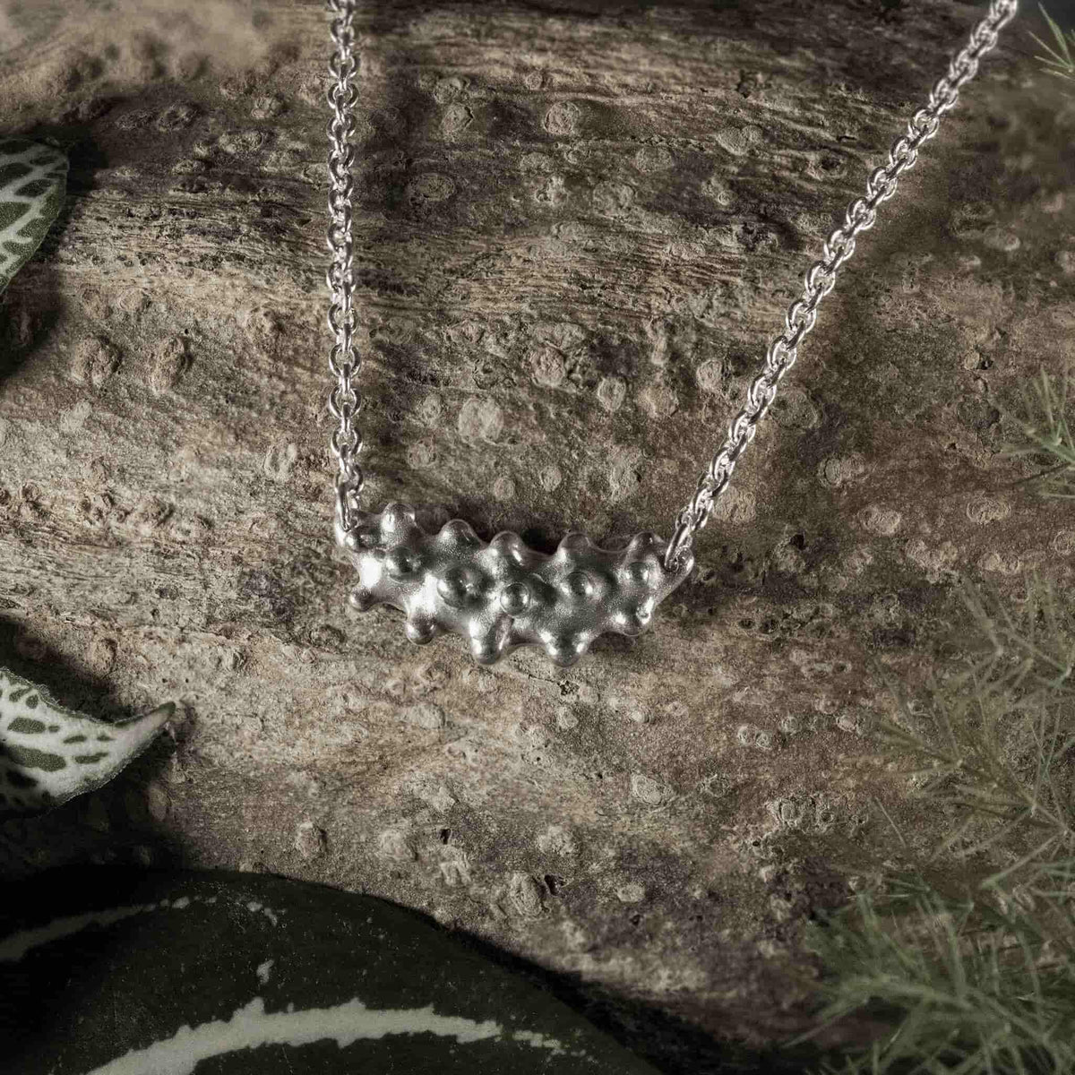 Collana mezzaluna S Anemonia | n.05