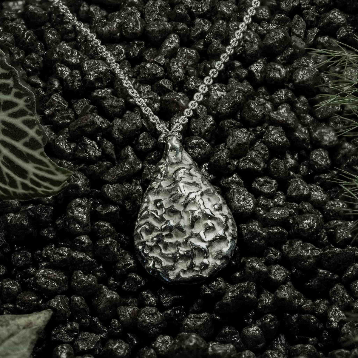 Collana pendente M Gruma | n.11