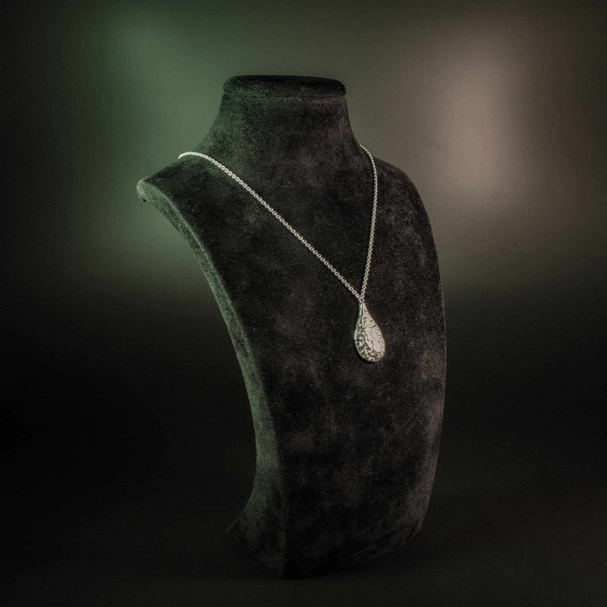 Collana pendente L Gruma | n.12