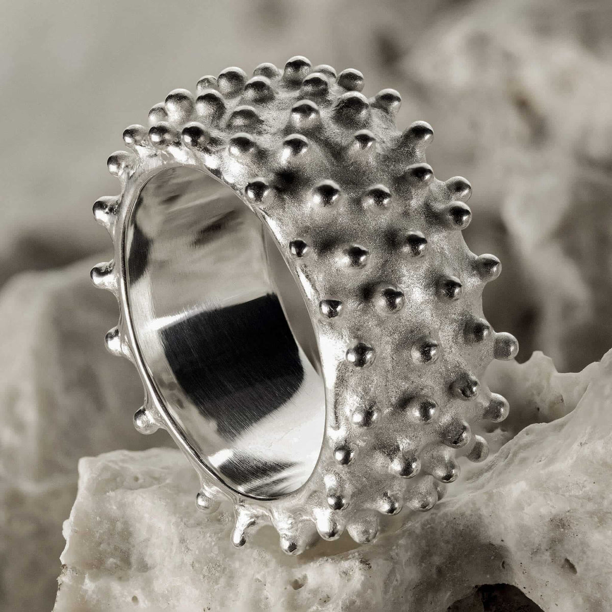 Anello a fascia L Anemonia | n.64